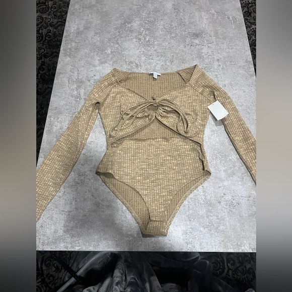 Topshop long sleeves bodysuit size 8-10 - Picture 7 of 7